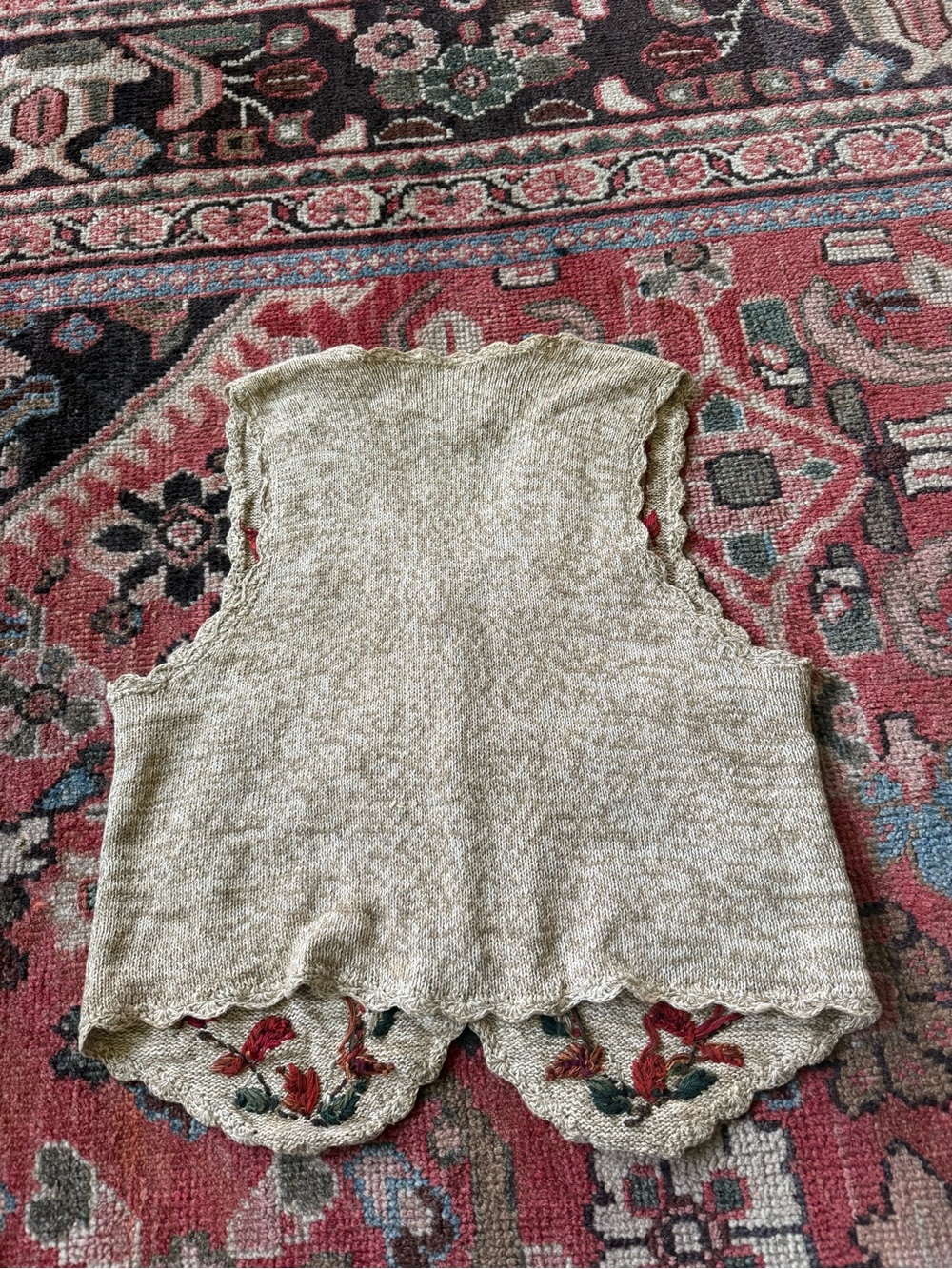 90’s Tiara International Fall Knit Vest - Picture 5 of 7